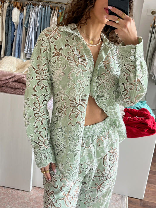 Julia Shirt in Green