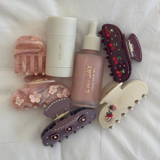 Sweetheart Hair Clip in Bordeaux Cherry Pie