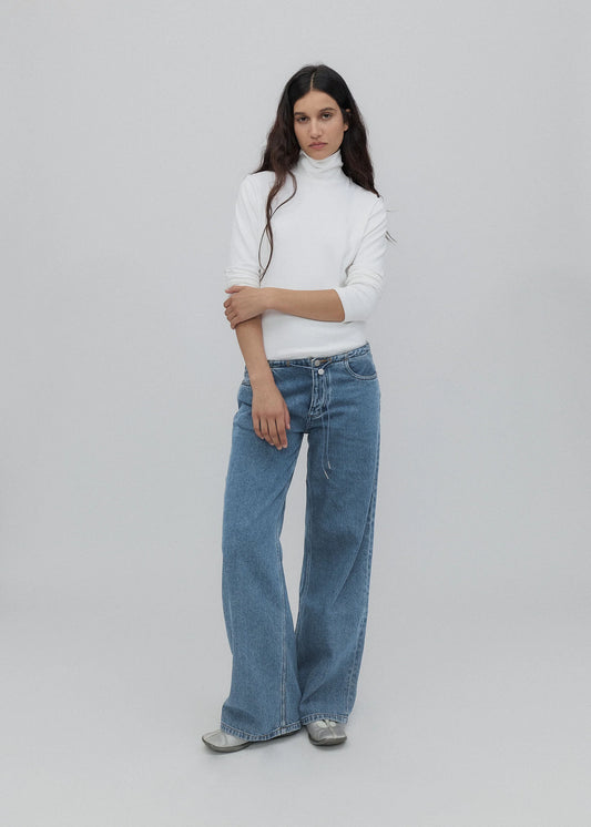 SPORT JEAN in Classic Blue