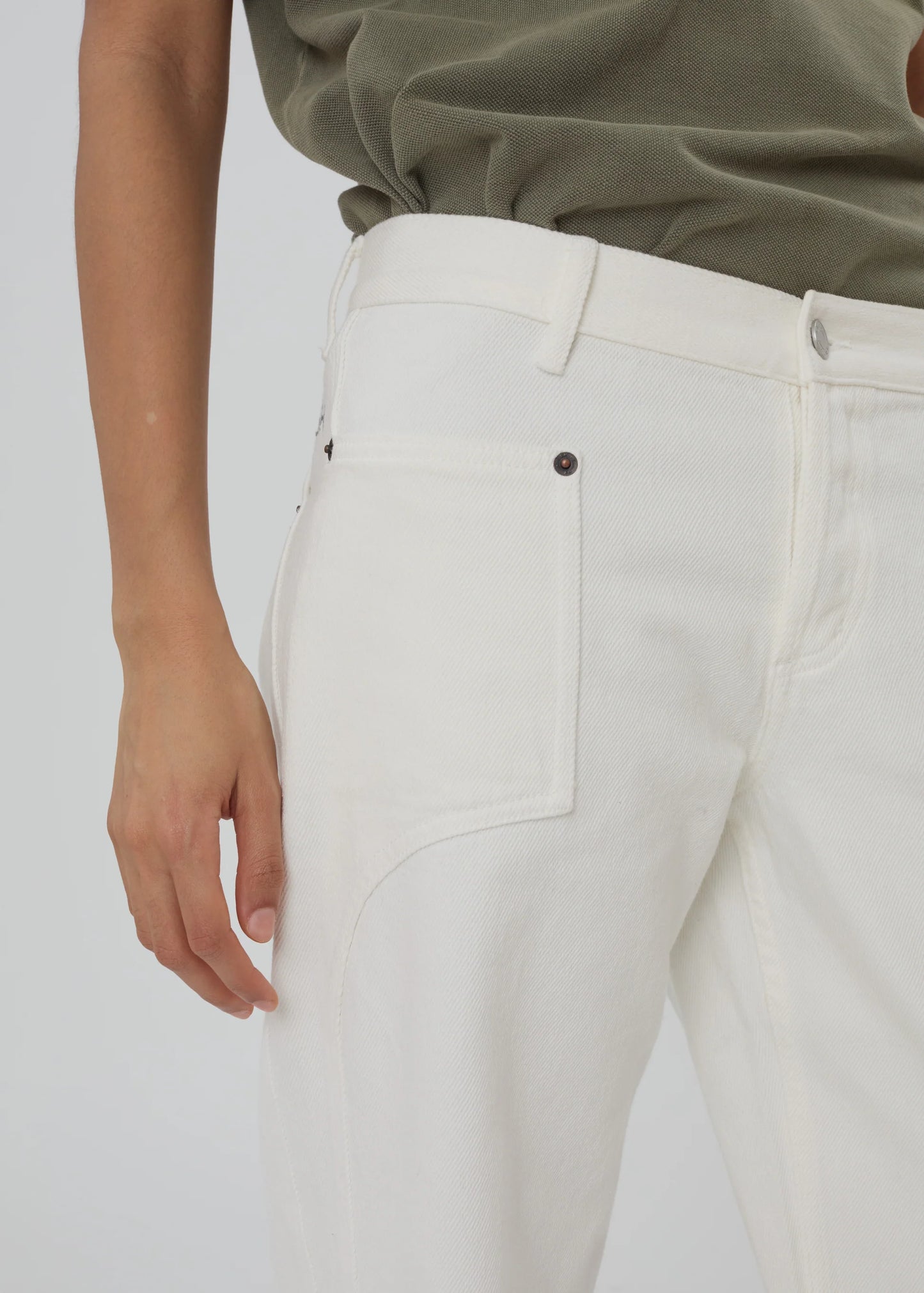 SUPPLY JEAN In Milk