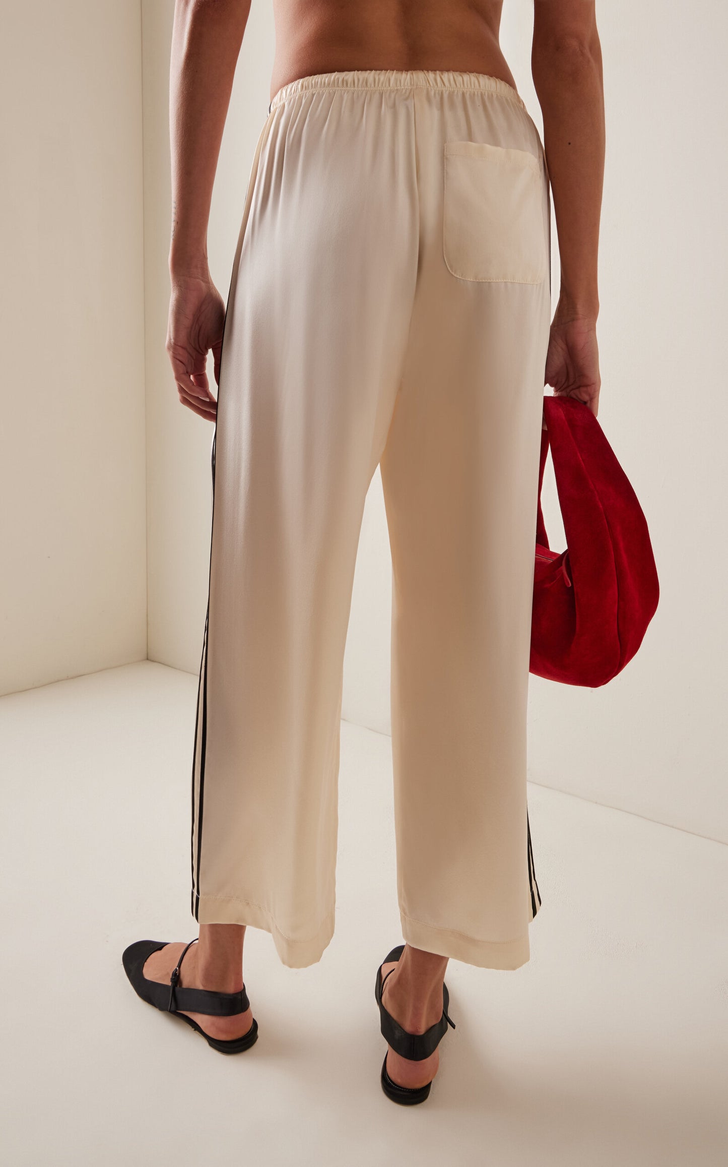Silk Crop Pant