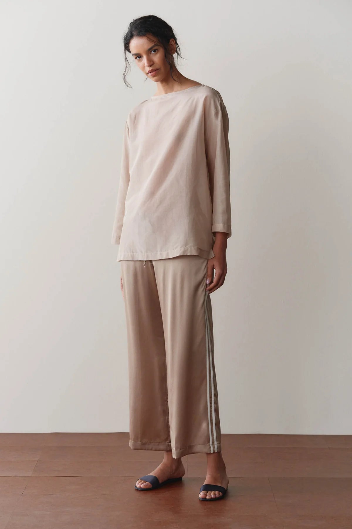 Silk Crop Pant