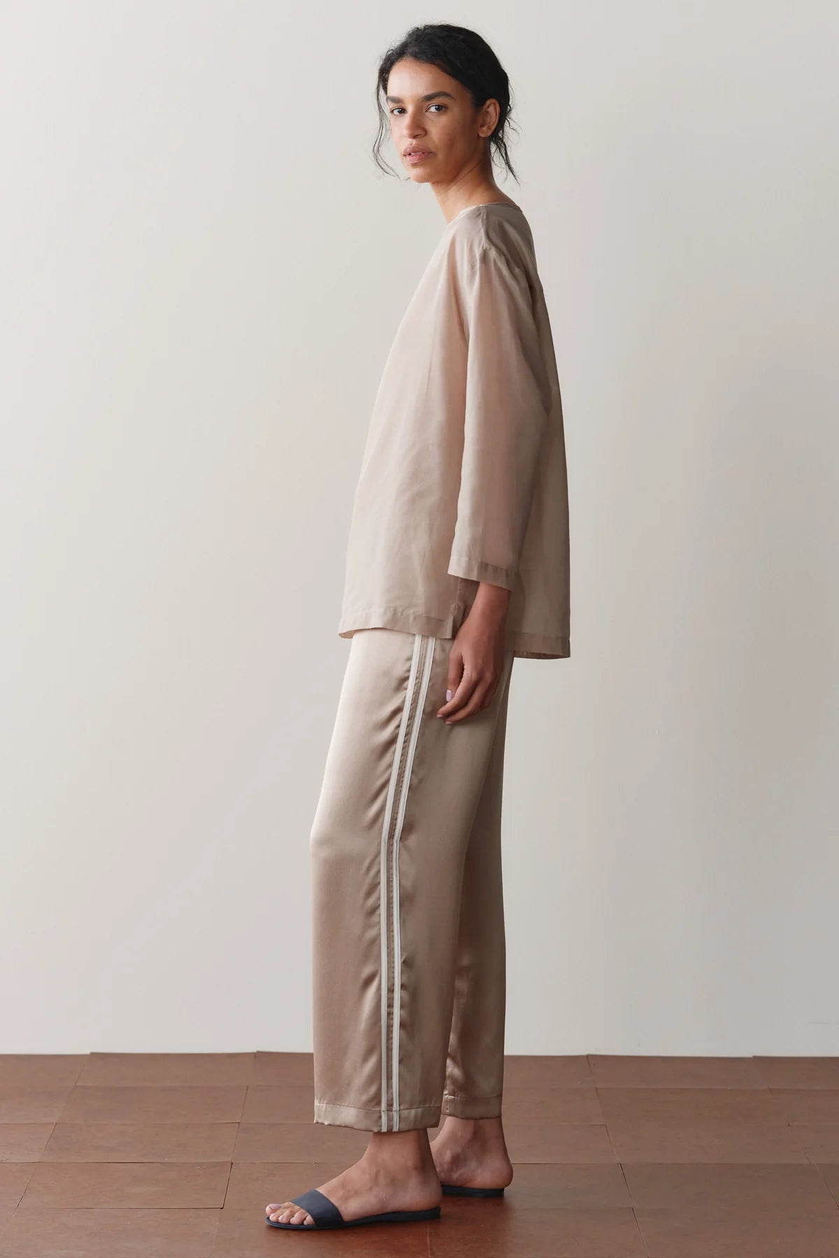 Silk Crop Pant