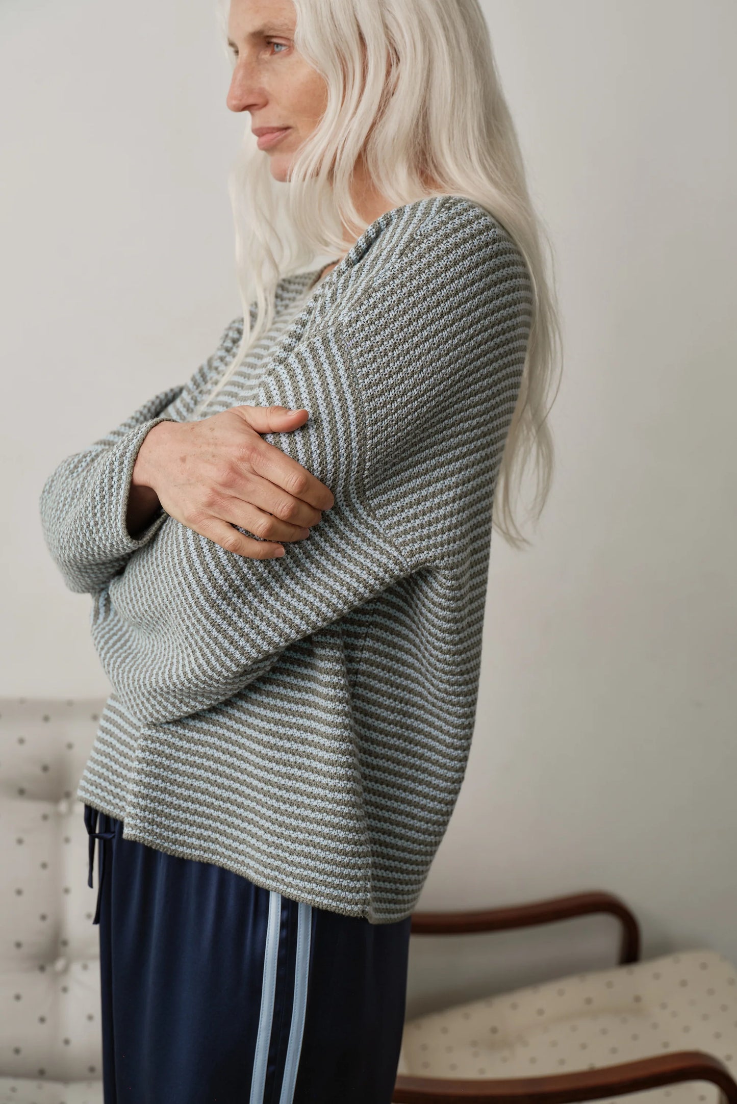 THE COTTON KNIT STRIPE SWEATER in Dill