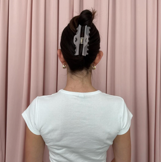 HEARTBREAKER CLIP in Lilac Smoke